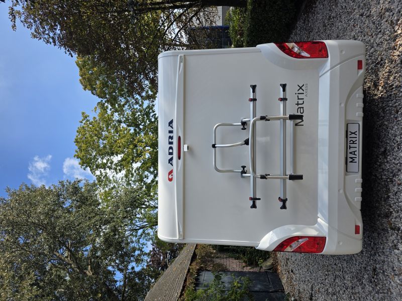 Adria Matrix 670 SL Lengte bedden & hefbed 5 persoons!!