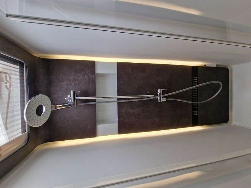 Adria Matrix 670 DL plus