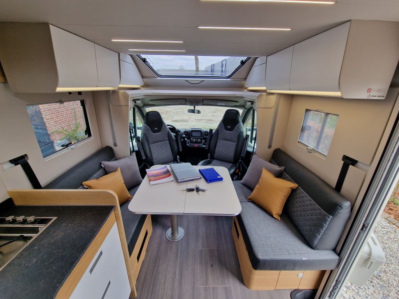 Adria Matrix 670 DL plus