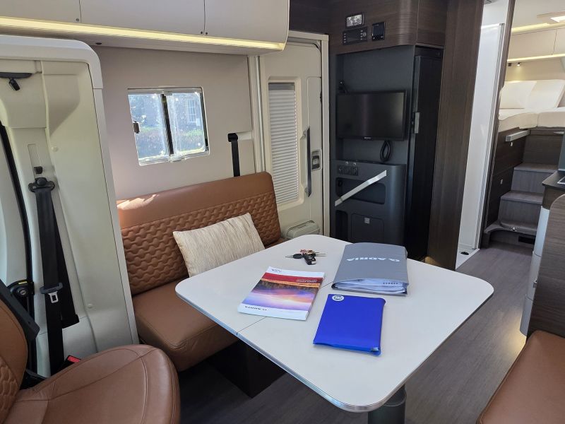 Adria Coral 670 DL Supreme 44H met E&P